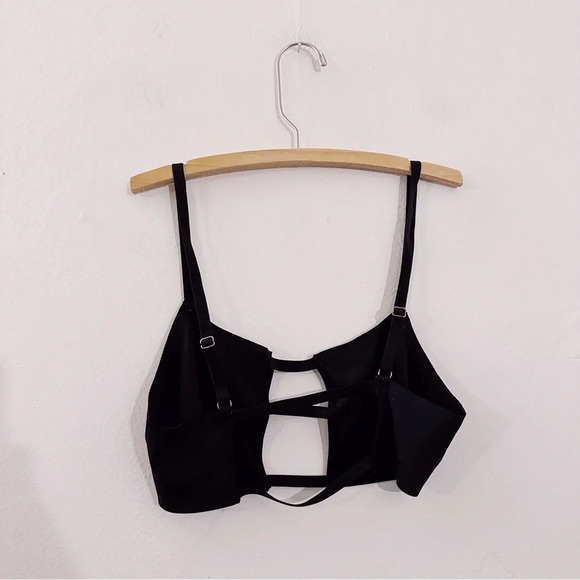 Urban Outfitters Out From Under Hailey Fusion Caged Bra Black Scoop Soft Cup - Picture 3 of 4